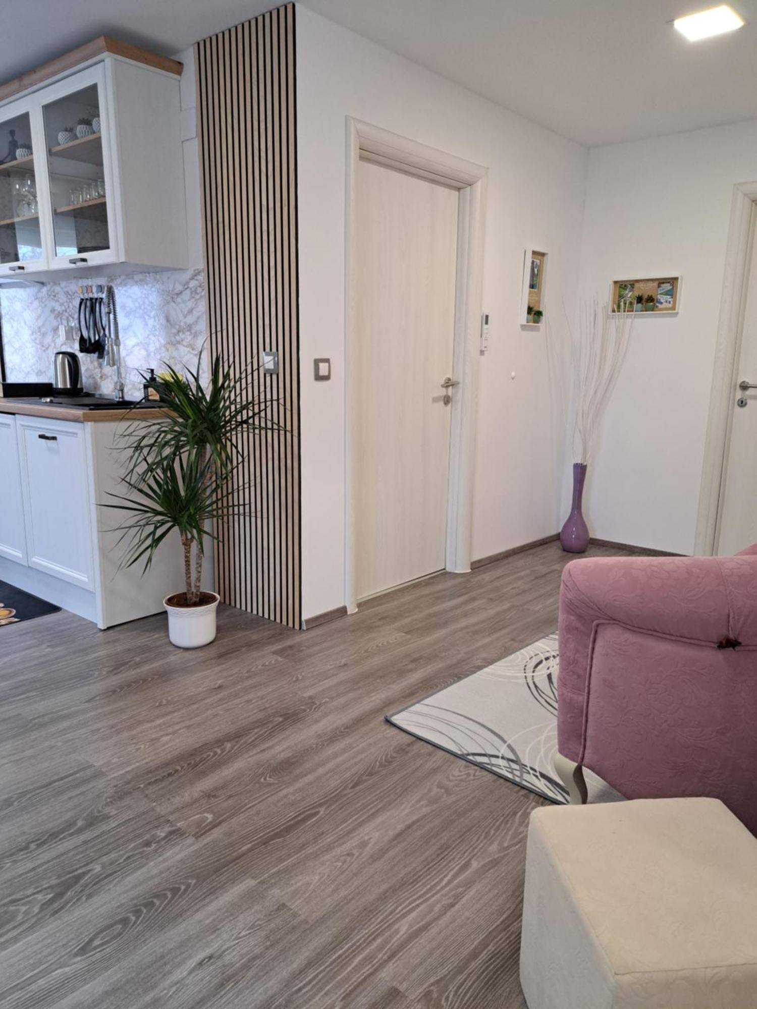 Apartmani Habibi Jalzabet 外观 照片