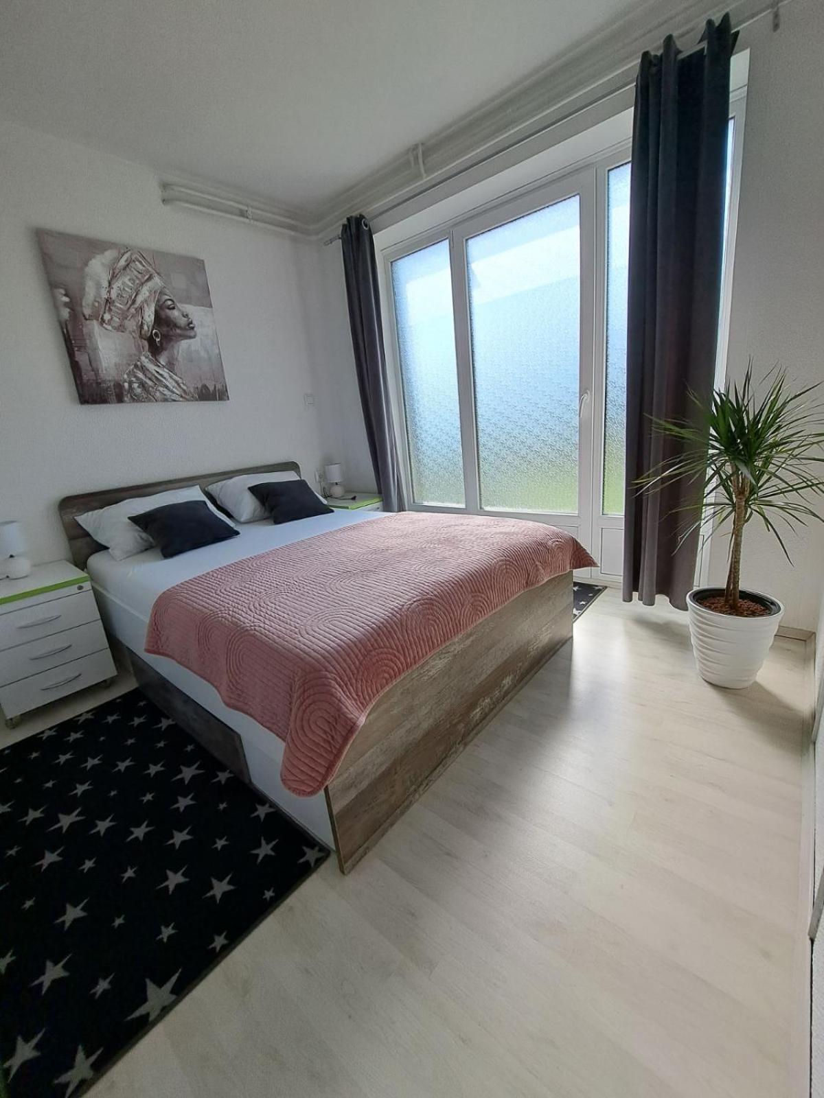 Apartmani Habibi Jalzabet 外观 照片
